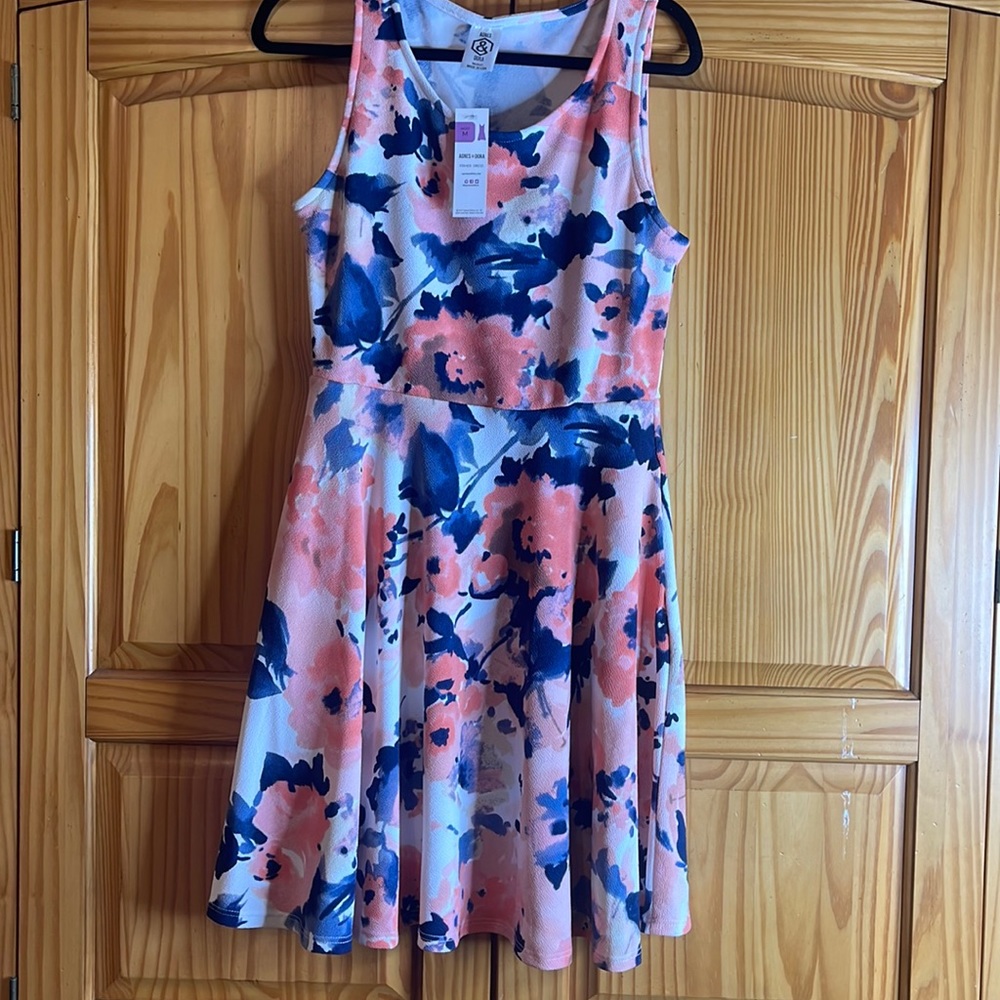 Agnes and Dora fisher dress size medium 8/10